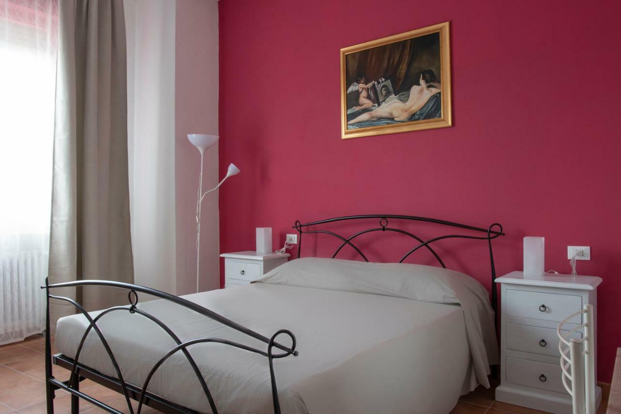 B&B Le Muse Ferrara Exteriör bild
